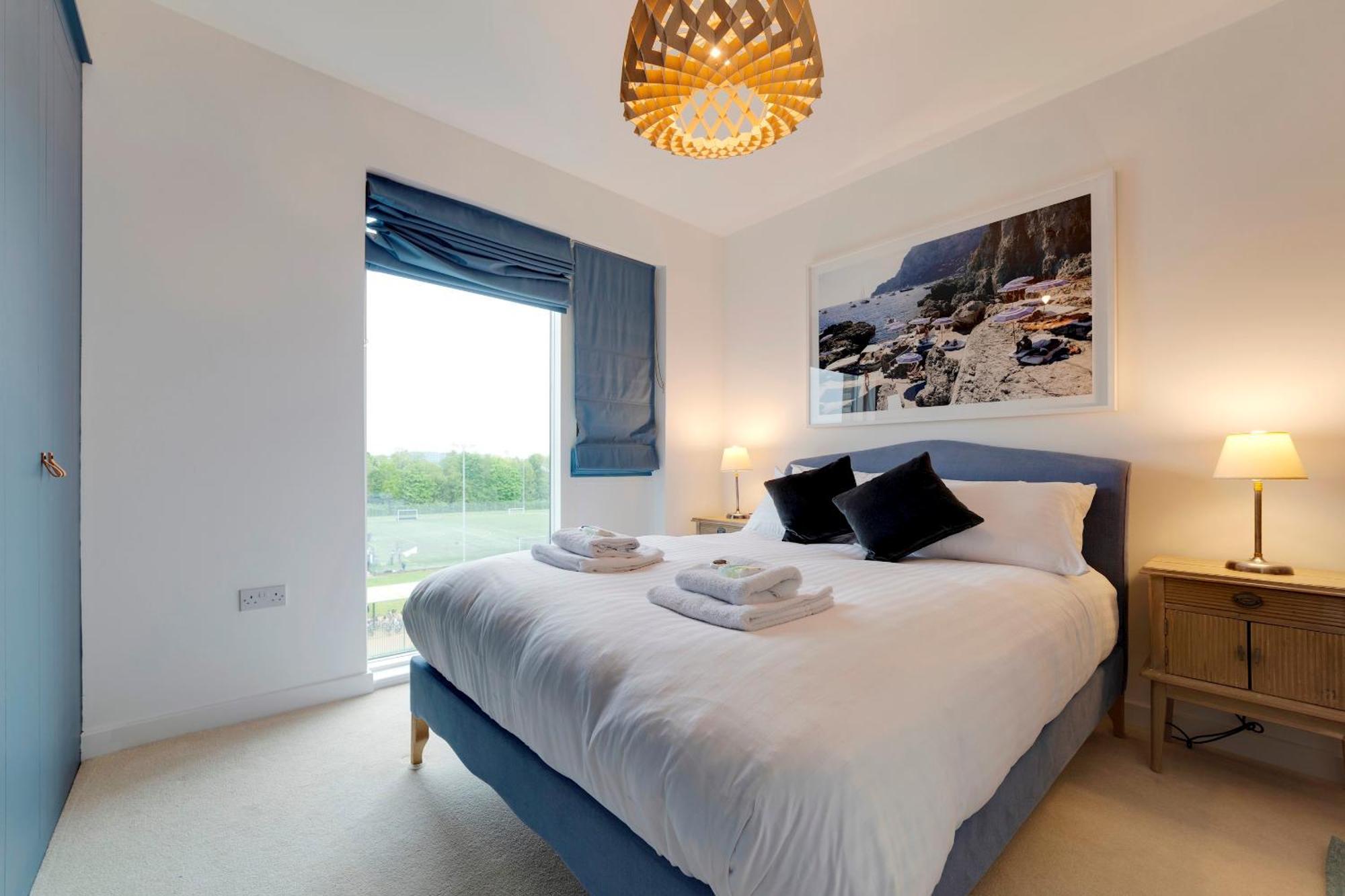 Pass The Keys Stunning And Spacious Modern Flat - Own Car Park CBG Buitenkant foto